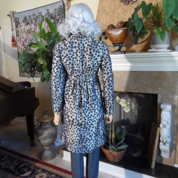 New Moschino CheapandChic Gold/Black Print 100% Silk Front Button Coat Size 4 - Picture 12 of 16